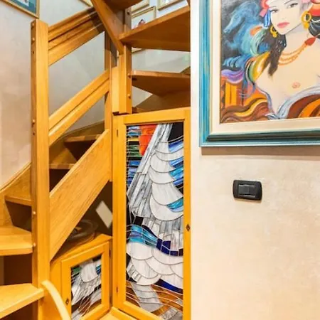 La Mansarda Al Mare Centro Storico Di Con Garage Apartamento