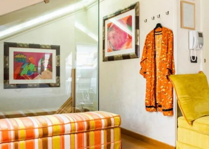 La Mansarda Al Mare Centro Storico Di Con Garage Appartement